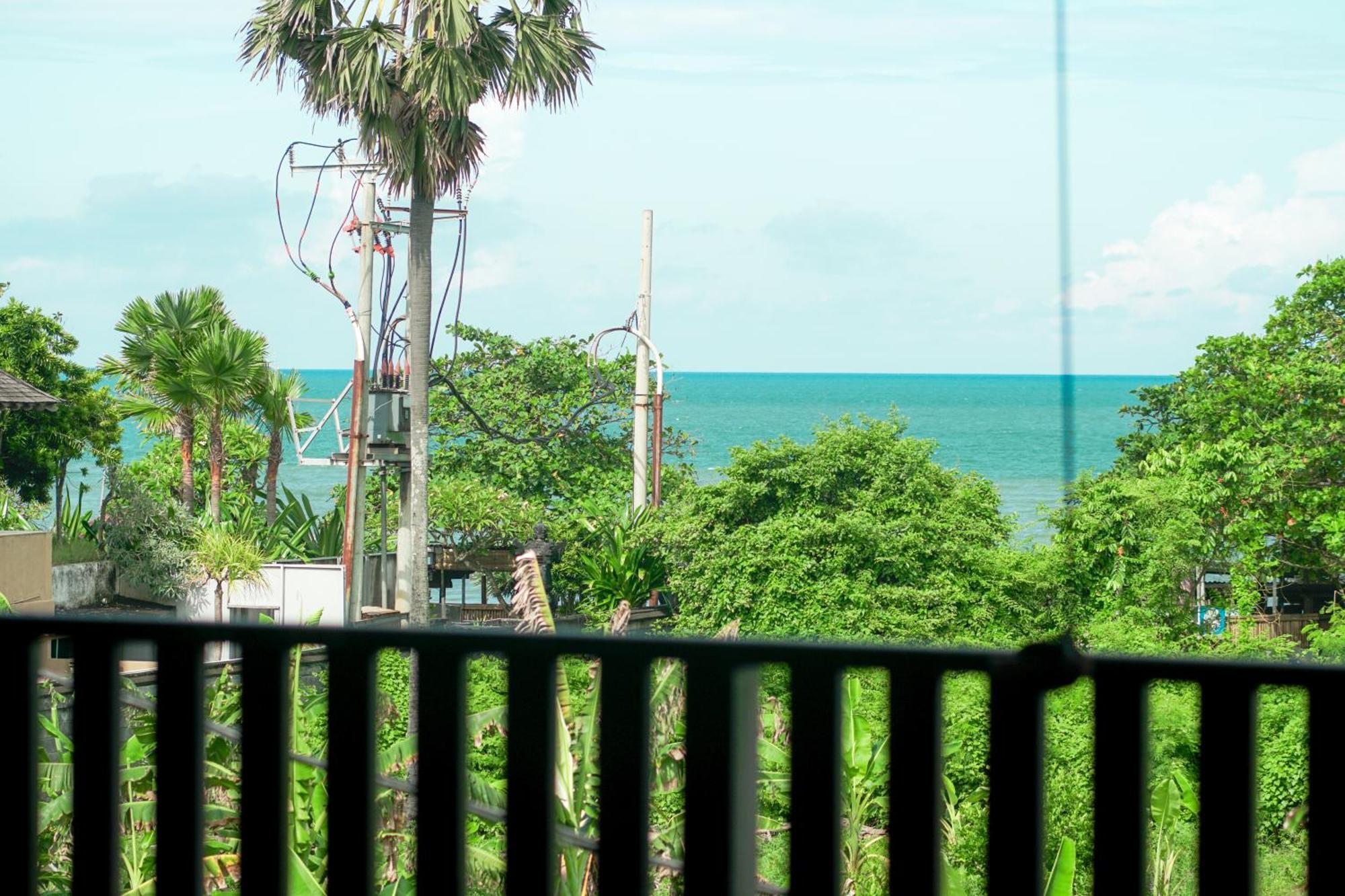Tropical Beach House Bali Seminyak Kültér fotó
