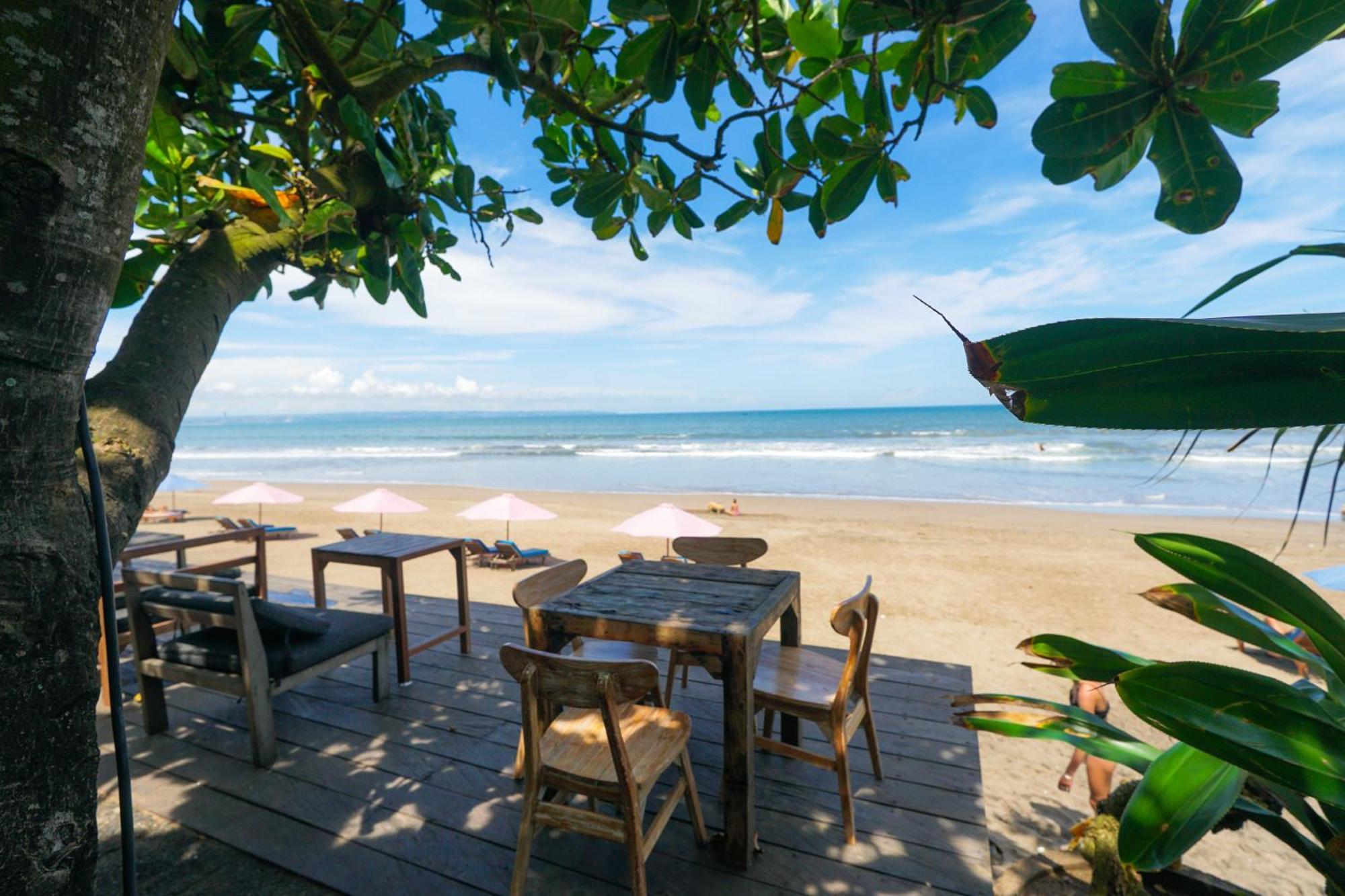 Tropical Beach House Bali Seminyak Kültér fotó